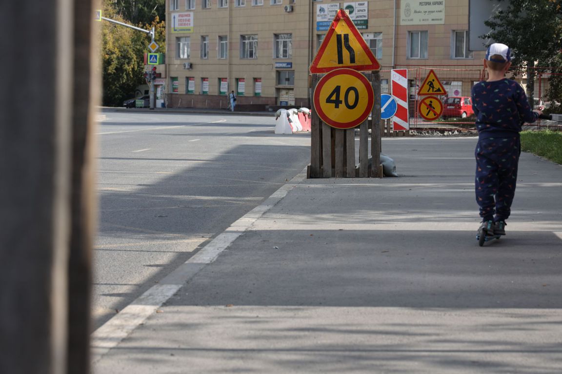 В Екатеринбурге на четыре месяца перекроют улицу Антона Валека | 20.06.2024  | Екатеринбург - БезФормата